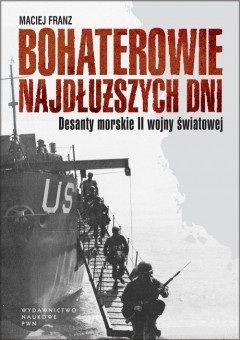 Artykuł powstał w oparciu o książkę: Maciej Franz, Bohaterowie najdłuższych dni. Desanty morskie II wojny światowej, PWN 2011 