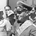 Erwin Rommel - "Lis Pustyni". Brytyjczycy za wszelką cenę chcieli go wyeliminować przed planowaną ofensywą.