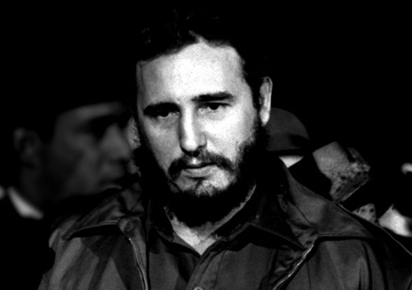 Tytuł ojca roku wędruje do... Fidela Castro!