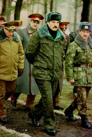 W 1994 r. Łukaszenka wydawał się dobrym kandydatem na prezydenta, ale szybko pokazał na co go stać.